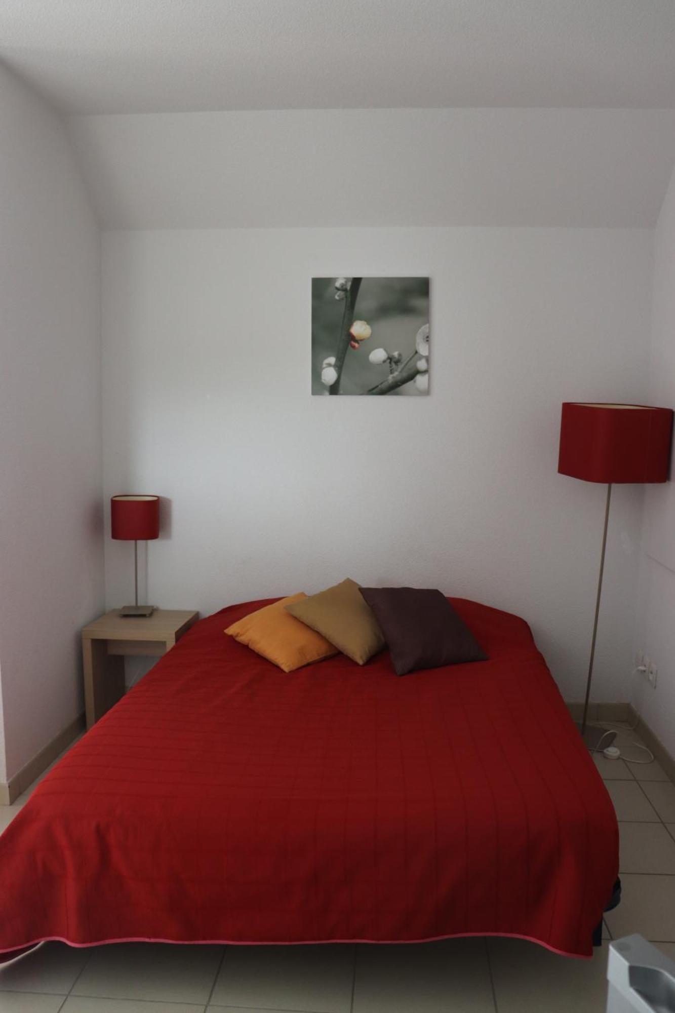 Residence De La Source By Euclenima Salies-de-Béarn Quarto foto